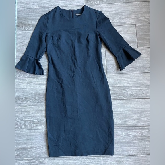 Banana Republic Women’s Navy Bell-Sleeve Shift Dress Long Sleeve, size 00• - Picture 5 of 13